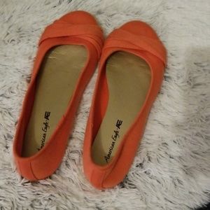 Size 10 American Eagle Flats- Orange